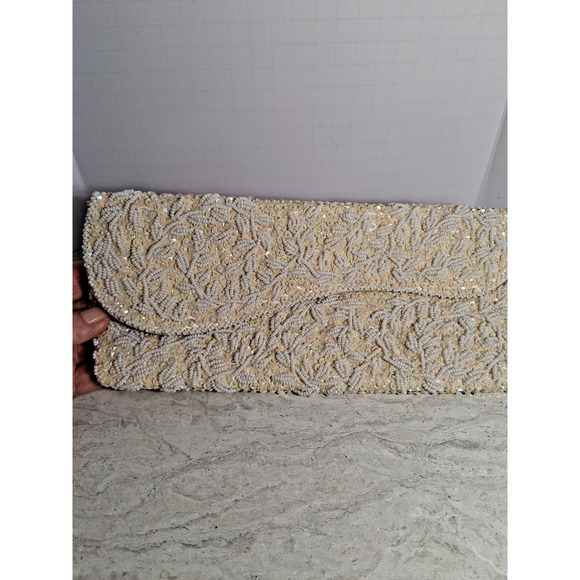 Vintage Evening Clutch La Rehale Hand Made Yellow & white Beads - Picture 1 of 5